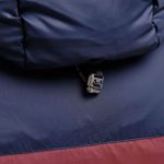 Latest Fashion Color Block Detachable Hood Water Resistant Down Filling Puffer Jacket for Men