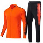 OEM Design Fashion Training Wear Men Custom Tracksuit - Image 3